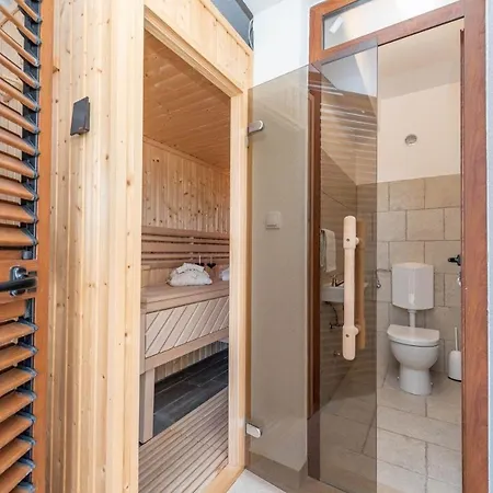 Kirstin Villa Privlaka (Zadar)